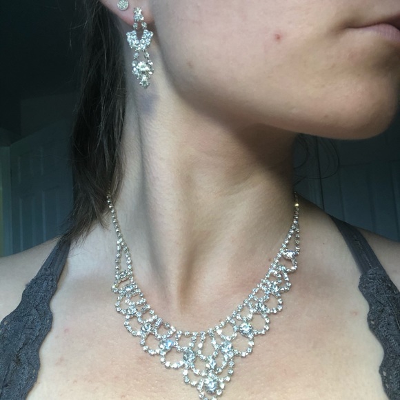 Meet your Posher, Jessica - Picture 1 of 1